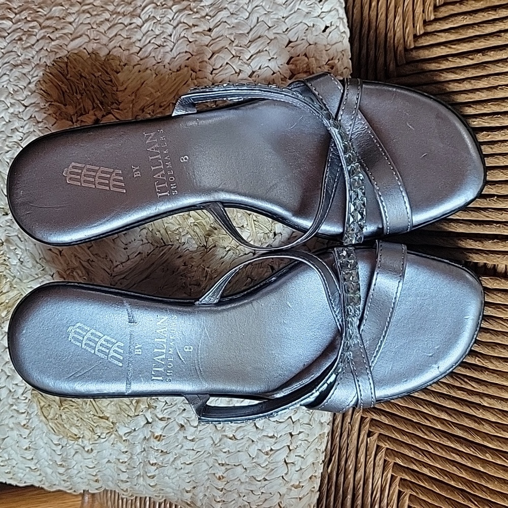 Italian Shoemakers Twiggy, silver, jeweled sandal, size 8 - Picture 9 of 14